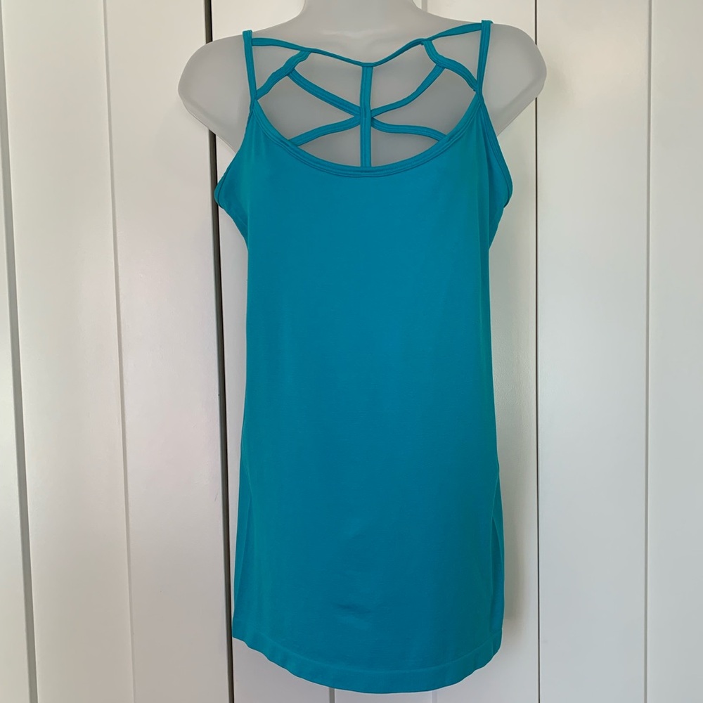 New without tags Zenana Outfitters turquoise camisole 1x 2x